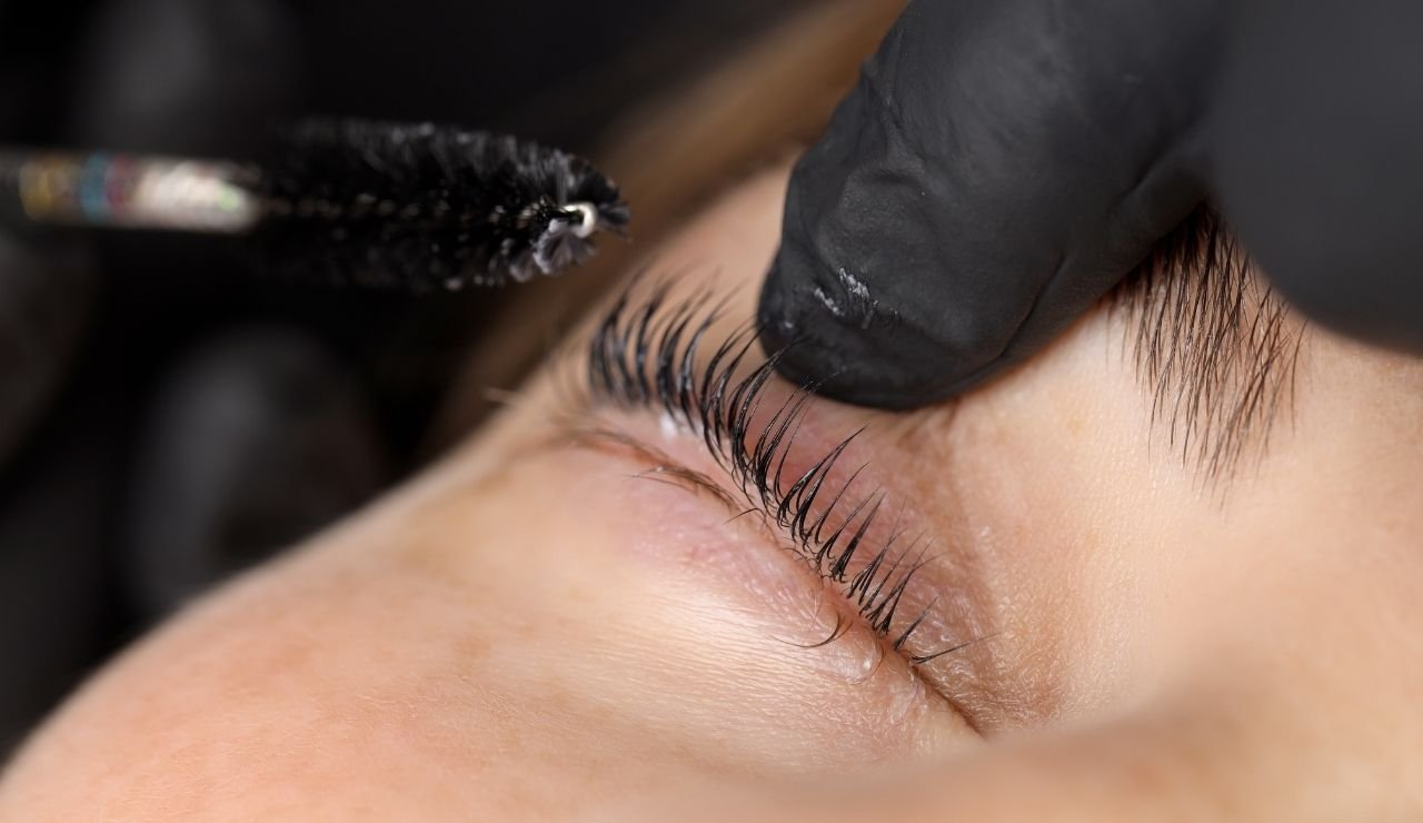 Lash Lift, Tint & Extensions Iram Asif Beauty care salon2